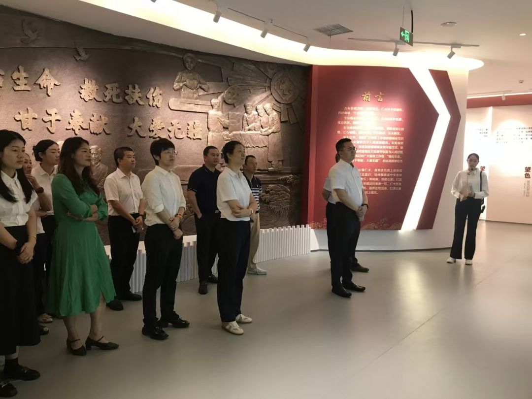 三亞環(huán)農(nóng)集團(tuán)組織黨員干部參觀(guān)三亞市反腐倡廉